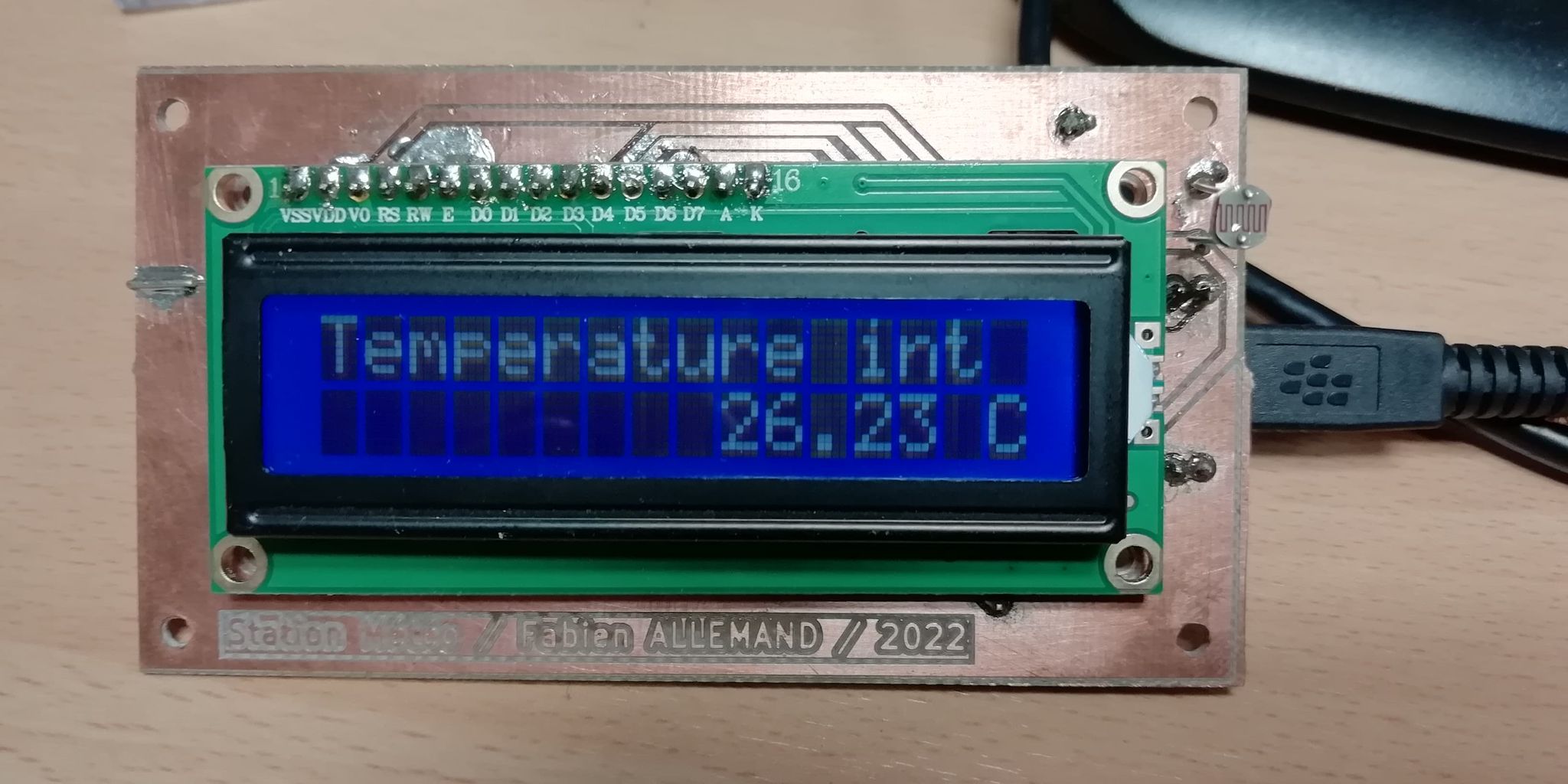 Weather station LCD side.